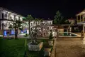 Hotel 800 m² Skala Fourkas, Griechenland