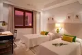 Wohnung 2 Schlafzimmer 160 m² Estepona, Spanien