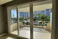 2 bedroom apartment 120 m² Mersin, Turkey