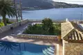 Hotel 300 m² in Loutses, Greece