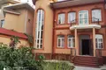 Uy 6 xonalar 250 m² Toshkentda, O‘zbekiston