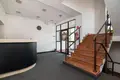 Propiedad comercial 875 m² en Varsovia, Polonia