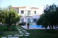 Dom 5 pokojów 570 m² Attica, Grecja