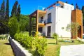 Villa de 4 dormitorios 240 m² Dobra Voda, Montenegro