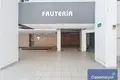 Commercial property 390 m² in Alicante, Spain