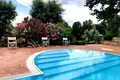 House 20 bedrooms 1 500 m² Casole d Elsa, Italy