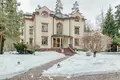 9 bedroom house 965 m² Central Federal District, Russia