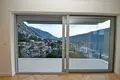 3 bedroom apartment 200 m² Dobrota, Montenegro