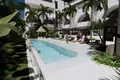 Kompleks mieszkalny New exclusive residence with a swimming pool and a business center a few steps from the ocean, in a prestigious area, Bali, Indinesia