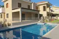 Villa 7 Zimmer 550 m² Gemeinde Germasogeia, Cyprus