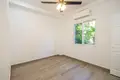 2 bedroom condo 82 m² West End, Honduras