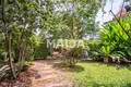 4 bedroom house 300 m² Sunthonphu, Thailand