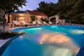 Villa de tres dormitorios 115 m² Bol, Croacia