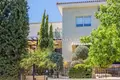 Villa de 4 dormitorios 240 m² Chipre, Chipre