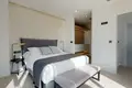 Villa de tres dormitorios 241 m² Finestrat, España