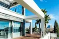 4-Schlafzimmer-Villa 440 m² Calp, Spanien