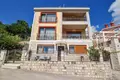 Casa 5 habitaciones 227 m² Zelenika-Kuti, Montenegro