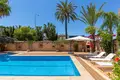 Villa de 4 dormitorios 168 m² Orihuela, Španjolska