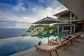 6-Zimmer-Villa 1 560 m² Phuket, Thailand