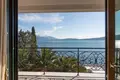 Villa 14 habitaciones 710 m² Bijela, Montenegro