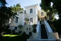 Cottage 5 bedrooms 556 m² Athens, Greece