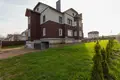 House 700 m² Fanipol, Belarus