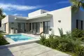 Villa de tres dormitorios 105 m² Daya Nueva, España