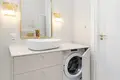 Mieszkanie 2 pokoi 51 m² w Łódź, Polska