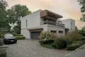 Casa 7 habitaciones 460 m² Strzykuly, Polonia