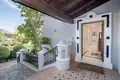 4-Schlafzimmer-Villa 421 m² Marbella, Spanien