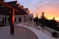 3-Schlafzimmer-Villa 550 m² Budva, Montenegro