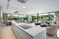 6 bedroom villa 660 m² Marbella, Spain