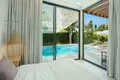 4-Zimmer-Villa 310 m² Estepona, Spanien