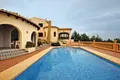 6 bedroom villa 355 m² Calp, Spain