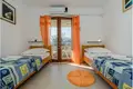 Haus 6 Zimmer 183 m² Pisak, Kroatien