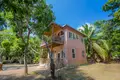 2 bedroom house  Calabash Bight, Honduras