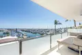 Mieszkanie 2 pokoi 167 m² Marbella, Hiszpania