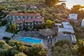 Hotel 1 056 m² in Skala Rachoniou, Greece