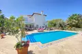 Villa 4 chambres 250 m² Agios Epiktitos, Bases souveraines britanniques