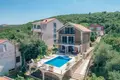 Casa 5 habitaciones 220 m² Tivat, Montenegro