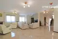 villa de 5 dormitorios 360 m² Urbanizacion Dona Pepa, Španjolska