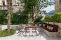 4 bedroom house 381 m² Stoliv, Montenegro