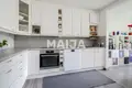 3 bedroom apartment 100 m² Helsinki sub-region, Finland