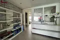 Piso independiente 2 habitaciones 96 m² Na Kluea, Tailandia