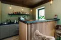 Lokal użytkowy 34 m² z najemcą i dochodem 5,5% rocznie — Jáchymov, Czechy