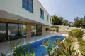 4 bedroom Villa 326 m² Okrug Gornji, Croatia