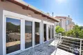 3-Schlafzimmer-Villa 110 m² Tivat, Montenegro