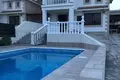Casa 4 habitaciones  en Municipio de Germasogeia, Chipre