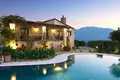 7 bedroom villa 450 m² Dramia, Greece