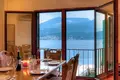 Villa de 4 dormitorios 350 m² Lustica, Montenegro